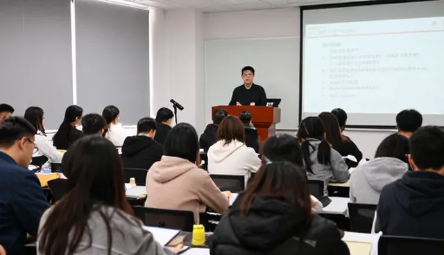 教辅资料在培训行业中的维护方法与发展趋势